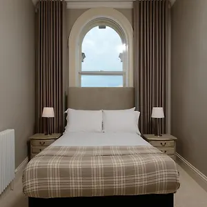  Apartment Prospect Crescent